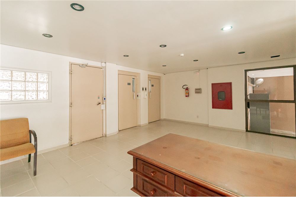 Apartamento à venda com 2 quartos, 236m² - Foto 23