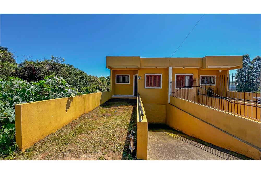 Casa à venda com 2 quartos, 65m² - Foto 2