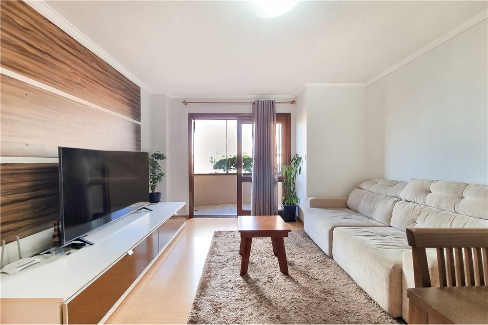 Apartamento à venda com 2 quartos, 107m² - Foto 4