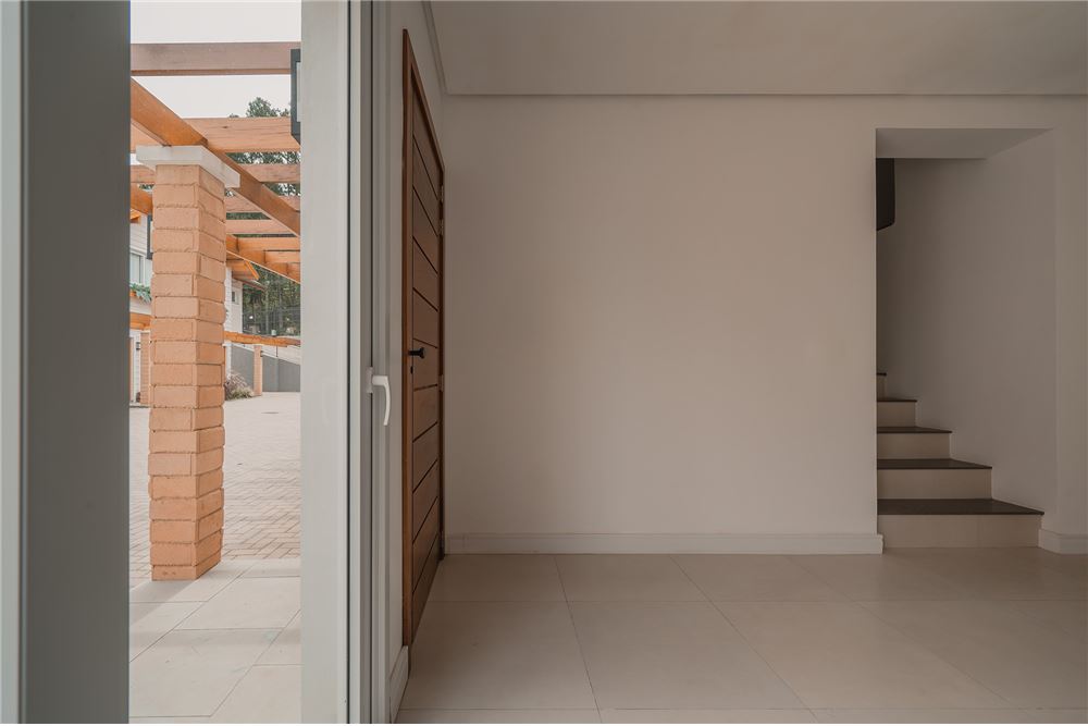 Casa à venda com 2 quartos, 94m² - Foto 12