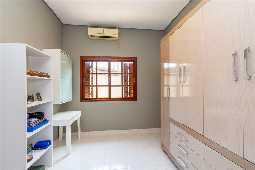 Casa à venda com 2 quartos, 94m² - Foto 10