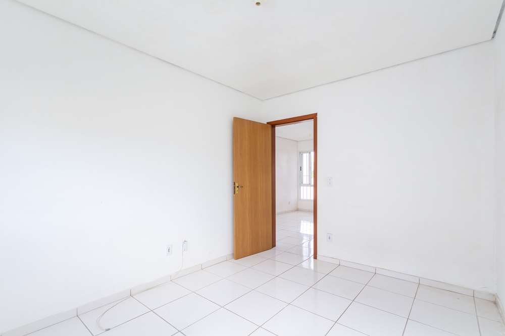 Apartamento à venda com 2 quartos, 61m² - Foto 4