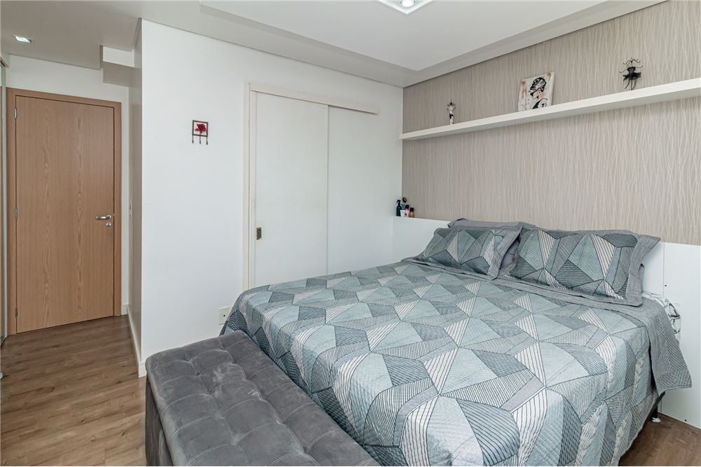 Apartamento à venda com 3 quartos, 133m² - Foto 20