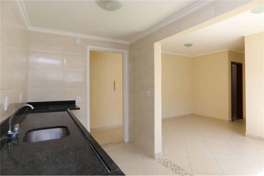 Apartamento à venda com 2 quartos, 58m² - Foto 9