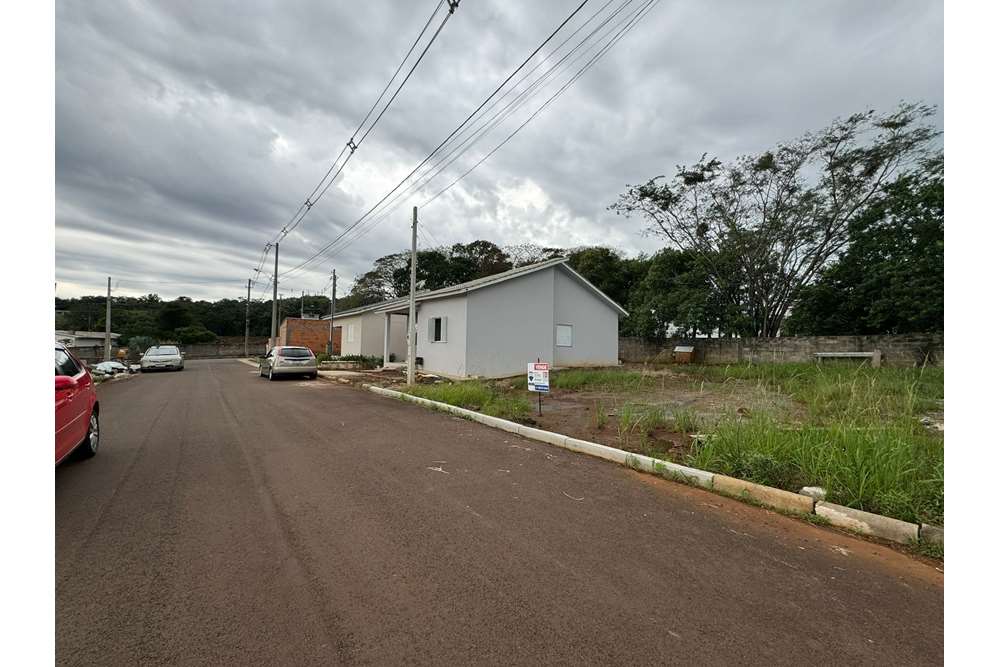 Terreno à venda, 240m² - Foto 1