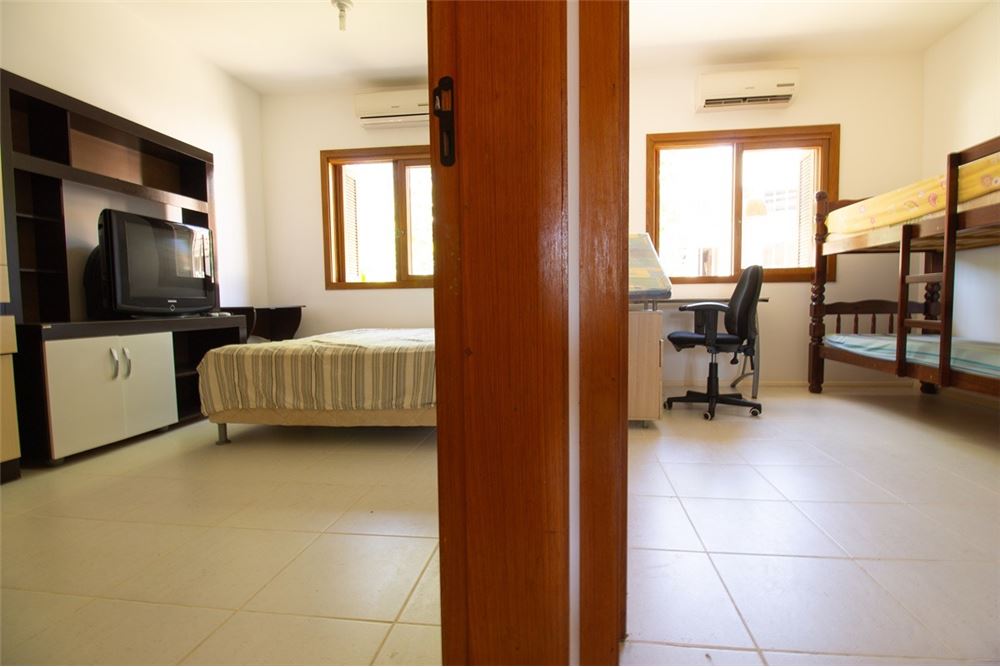 Casa de Condomínio à venda com 2 quartos, 200m² - Foto 6