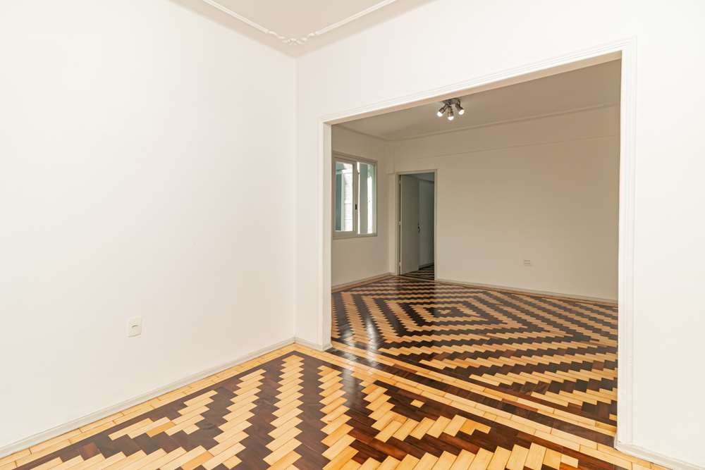 Apartamento à venda com 3 quartos, 107m² - Foto 3