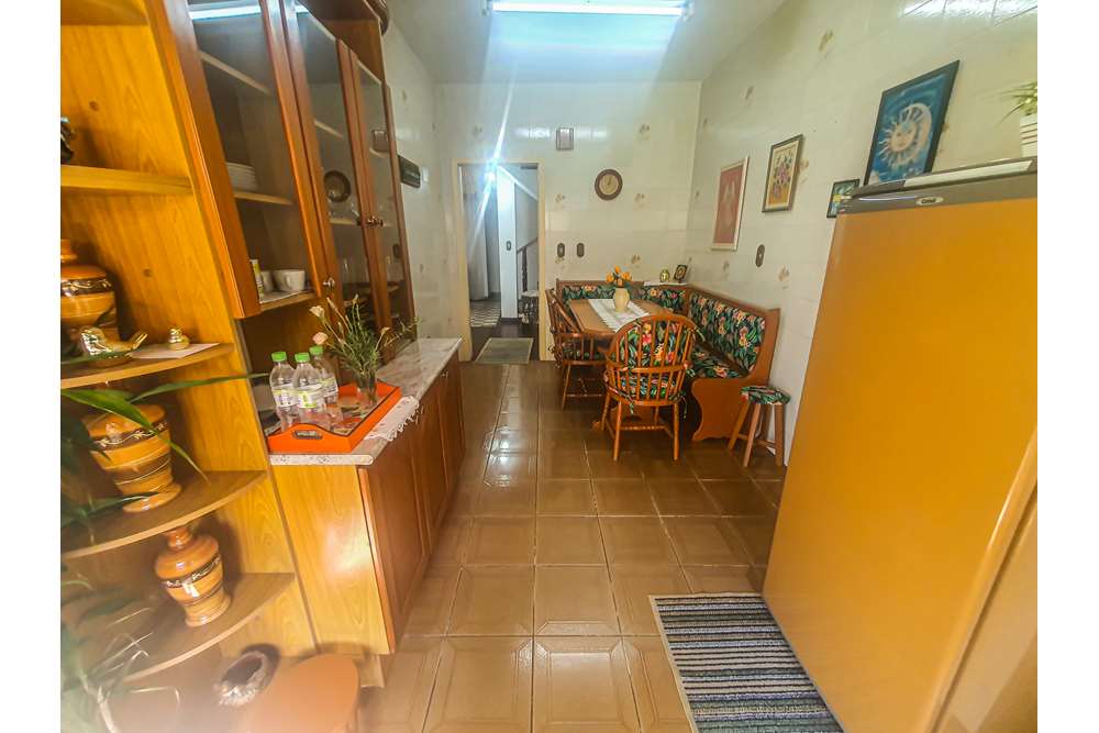 Casa à venda com 4 quartos, 167m² - Foto 11