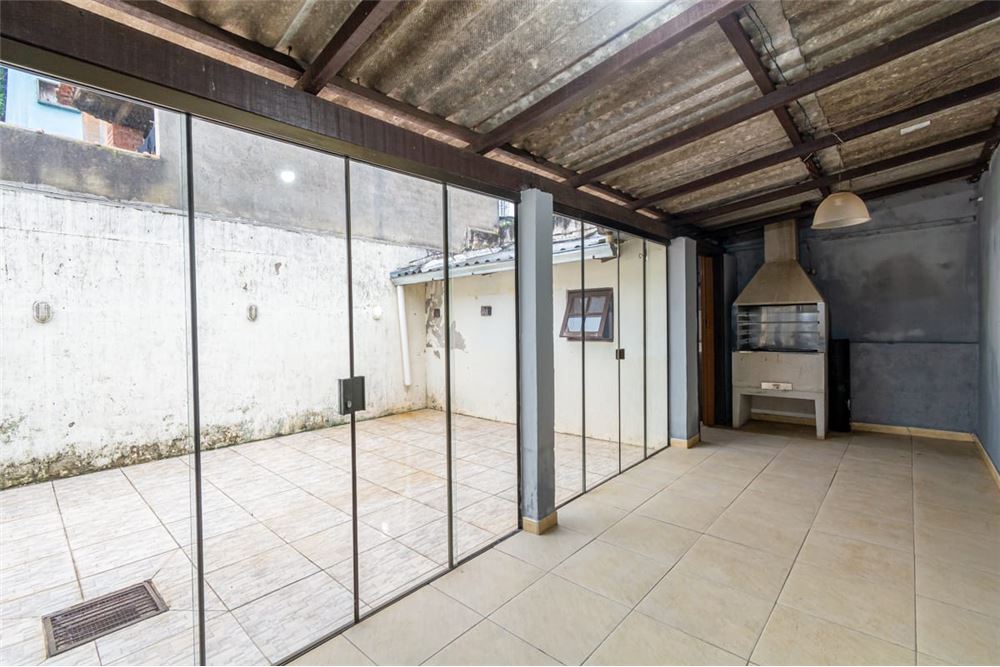 Casa à venda com 2 quartos, 53m² - Foto 13