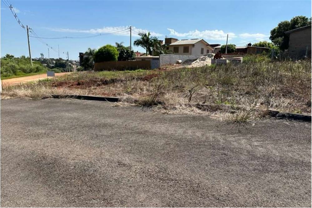 Terreno à venda, 240m² - Foto 2