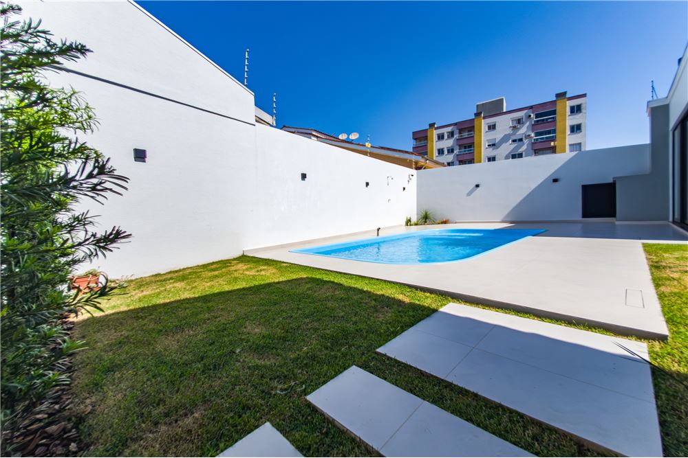 Casa à venda com 2 quartos, 378m² - Foto 21