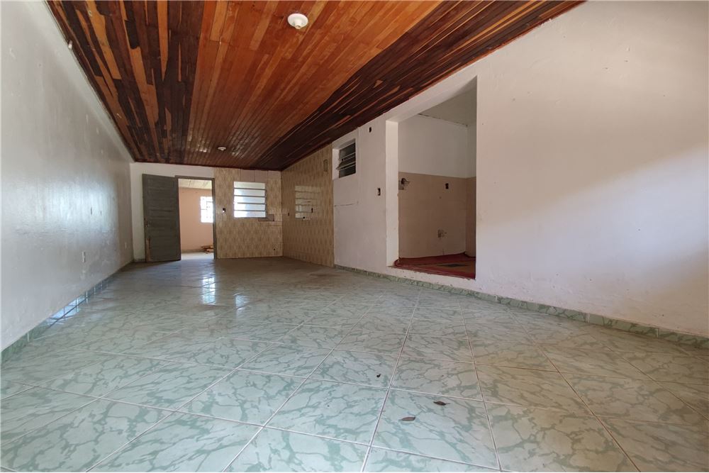 Casa à venda com 3 quartos, 450m² - Foto 5