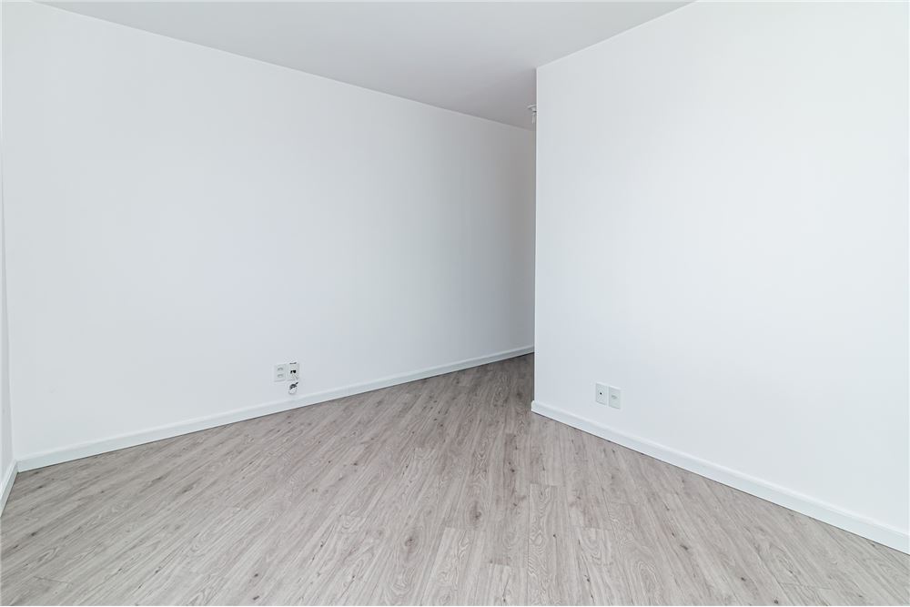 Apartamento à venda com 3 quartos, 133m² - Foto 15