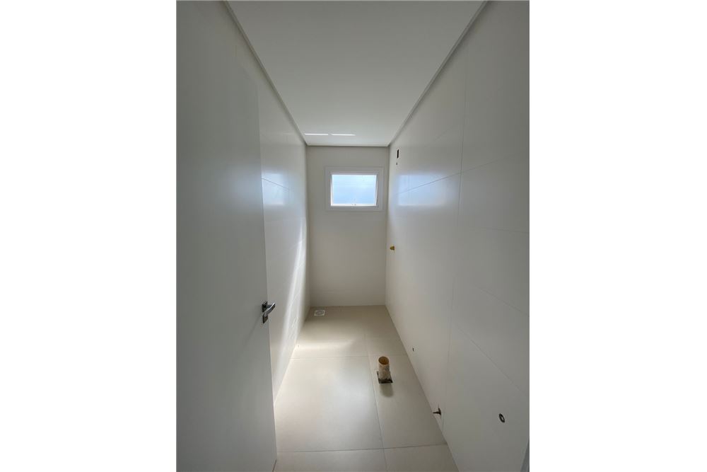 Apartamento à venda com 1 quarto, 78m² - Foto 3