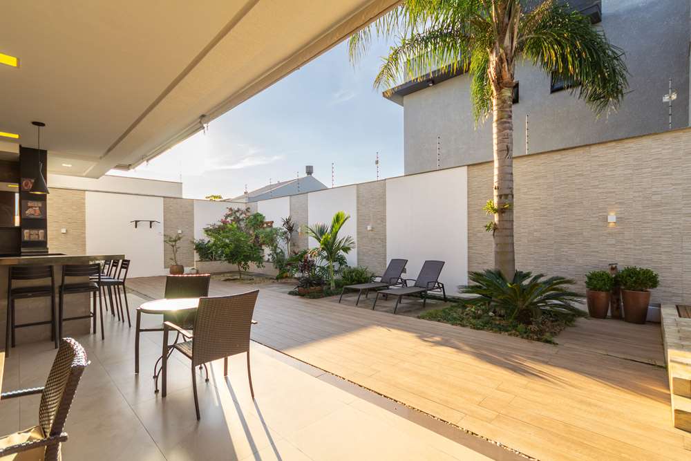 Casa à venda com 3 quartos, 380m² - Foto 18