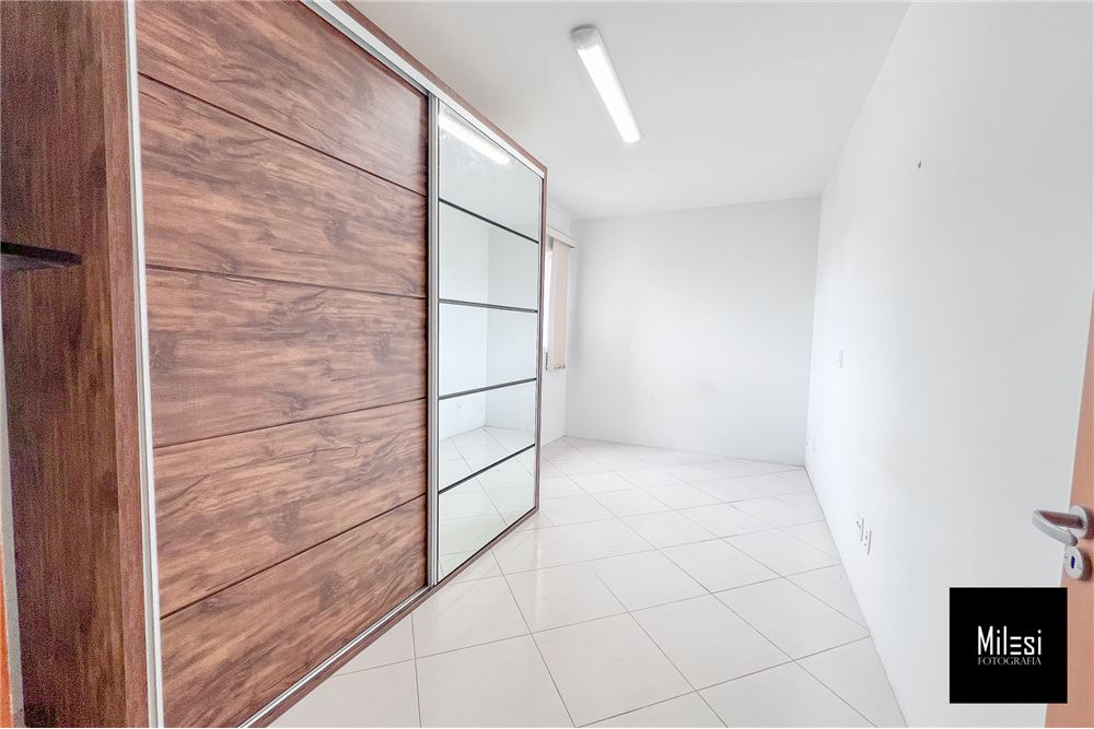 Apartamento à venda com 2 quartos, 71m² - Foto 11