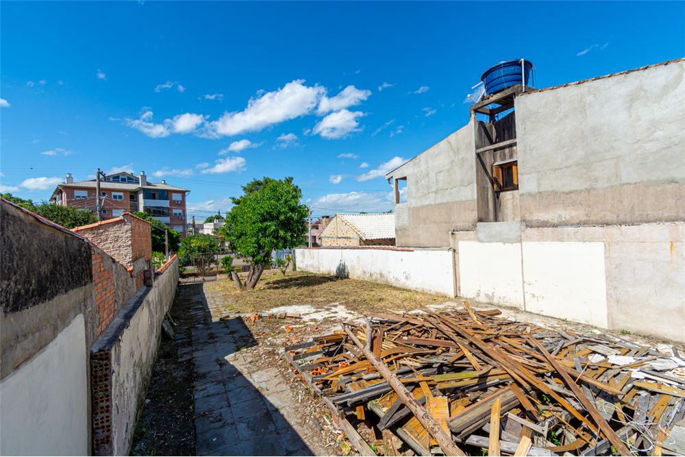 Terreno à venda, 300m² - Foto 7