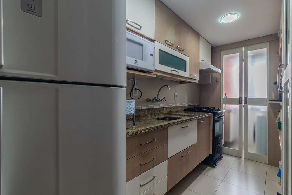 Apartamento à venda com 3 quartos, 130m² - Foto 13