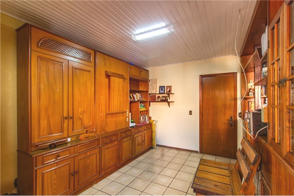 Casa à venda com 3 quartos, 360m² - Foto 14