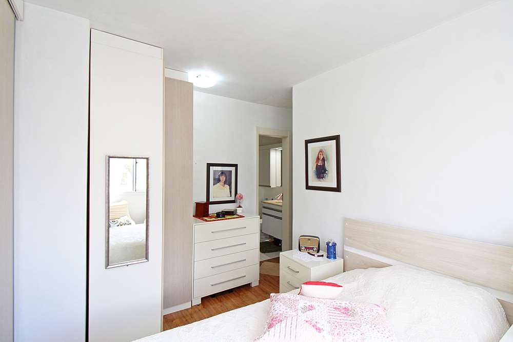 Apartamento à venda com 2 quartos, 57m² - Foto 9