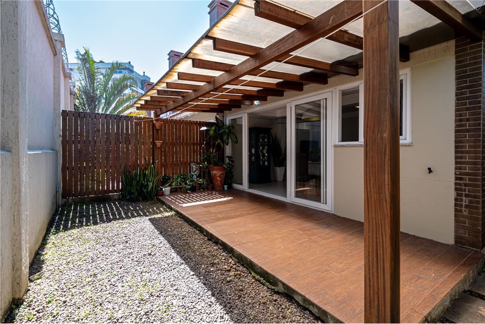 Casa de Condomínio à venda com 3 quartos, 123m² - Foto 12