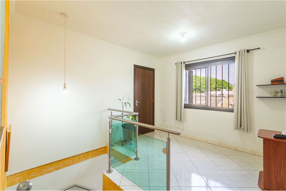 Casa à venda com 3 quartos, 204m² - Foto 13