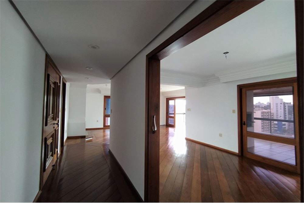 Apartamento à venda com 3 quartos, 221m² - Foto 22