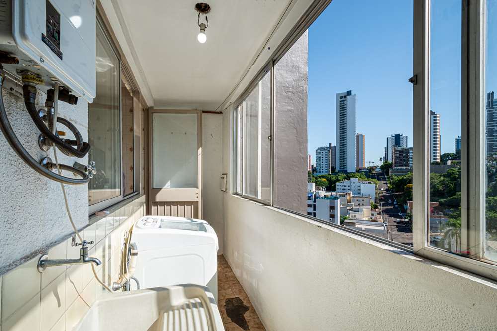 Apartamento à venda com 3 quartos, 237m² - Foto 18