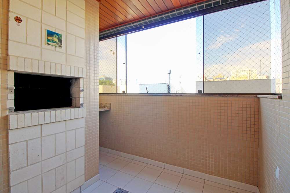 Apartamento à venda com 2 quartos, 63m² - Foto 11