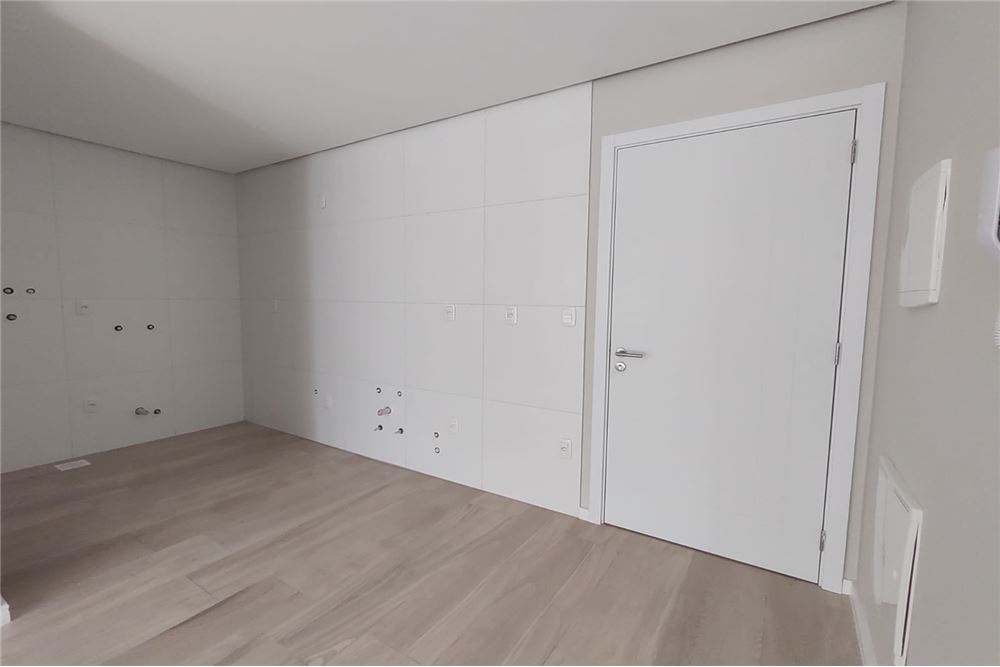 Apartamento à venda com 1 quarto, 60m² - Foto 22