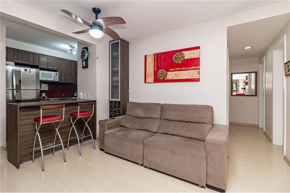 Apartamento à venda com 3 quartos, 76m² - Foto 8