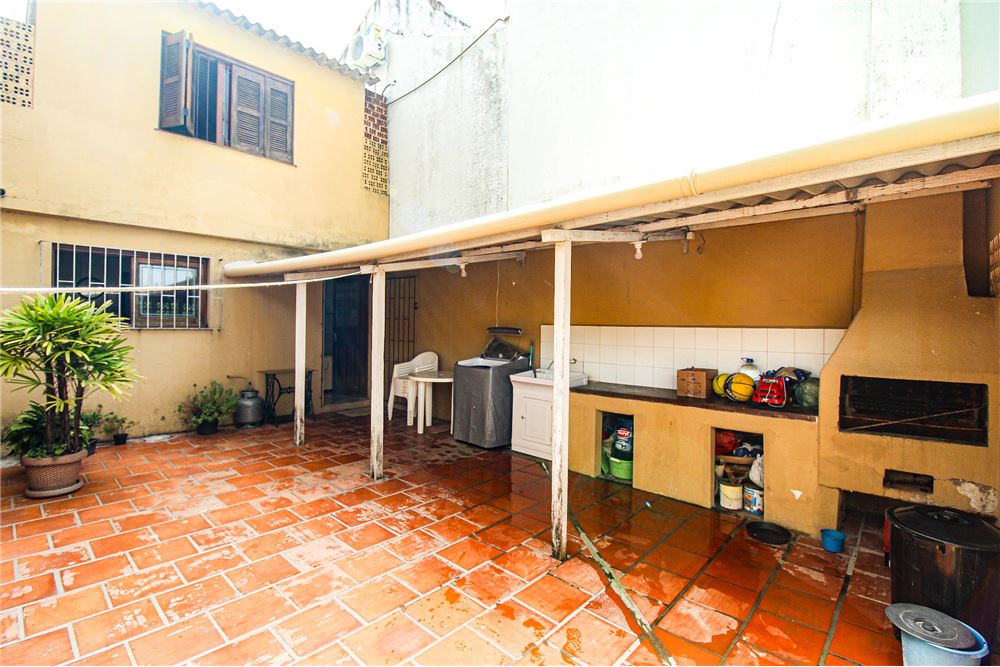 Casa à venda com 2 quartos, 112m² - Foto 13