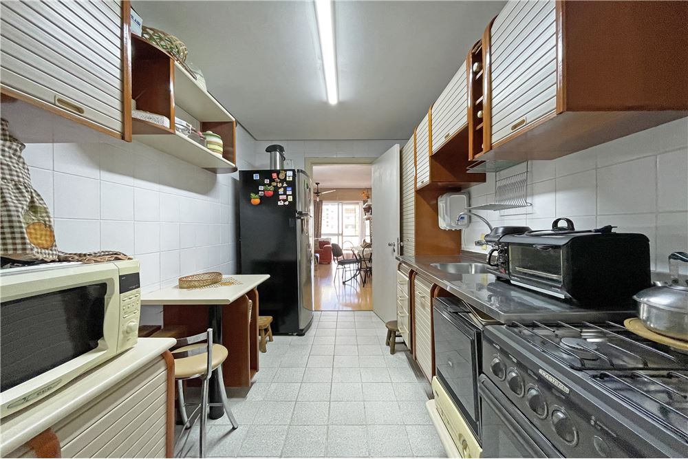 Apartamento à venda com 2 quartos, 121m² - Foto 16