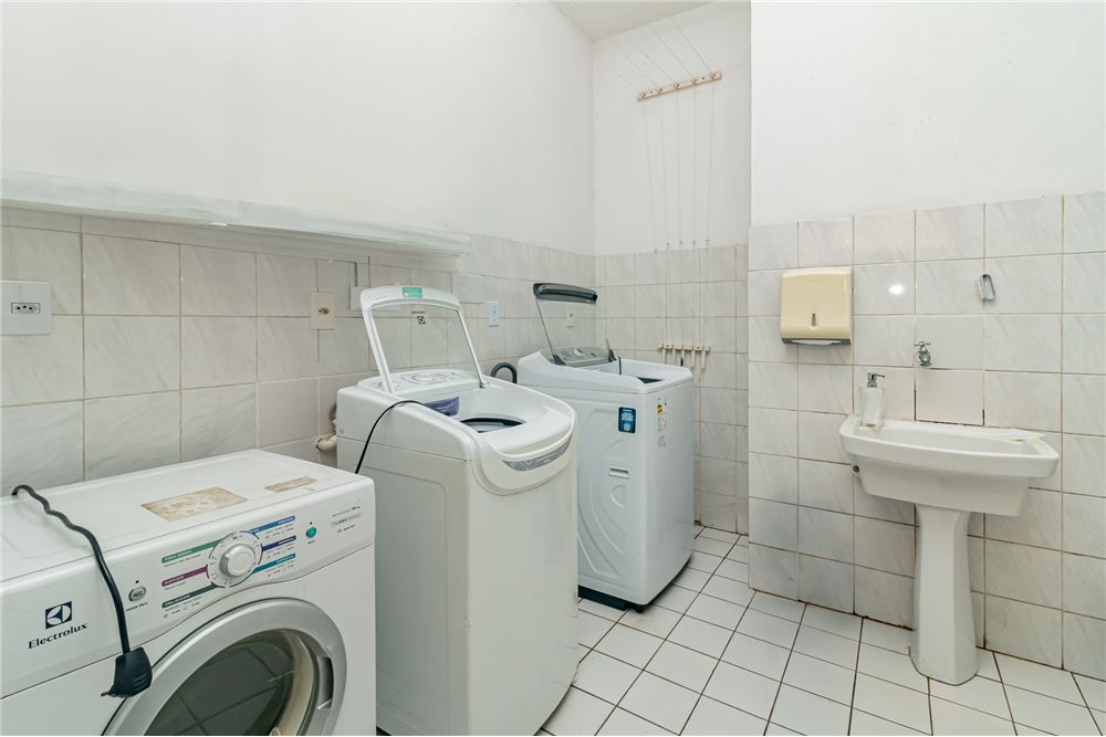 Apartamento à venda com 1 quarto, 53m² - Foto 15