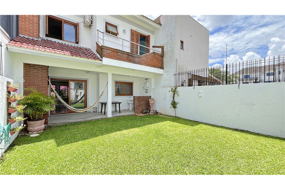 Casa à venda com 3 quartos, 145m² - Foto 15