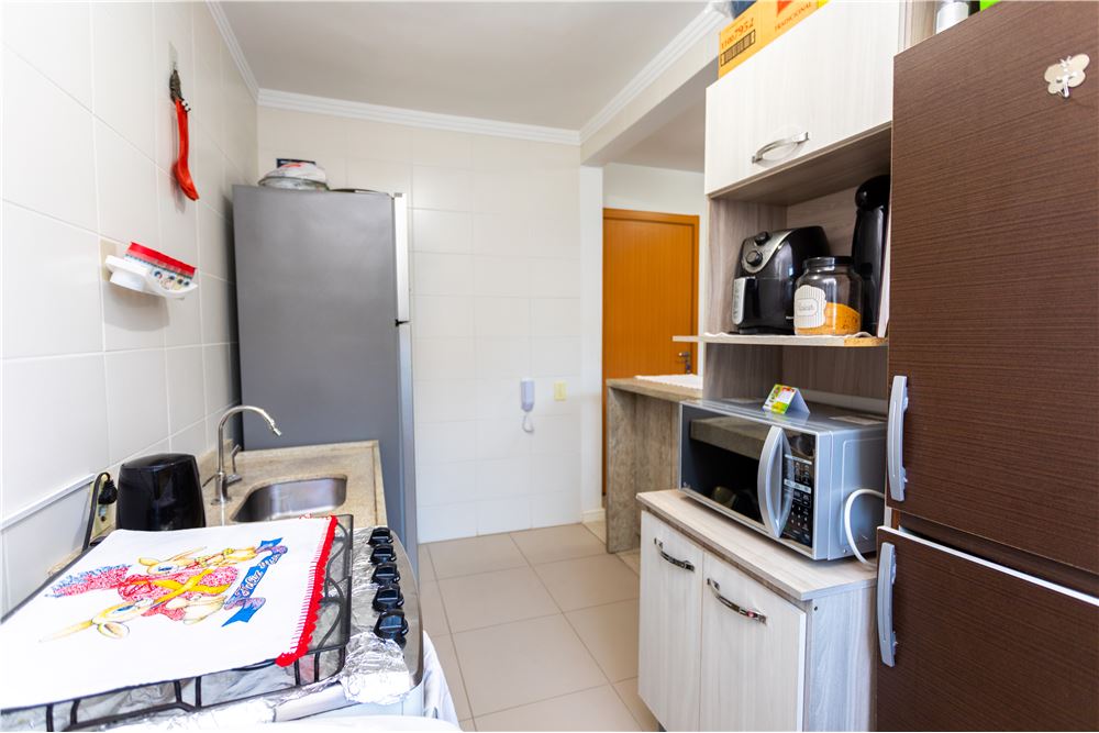 Apartamento à venda com 1 quarto, 45m² - Foto 8