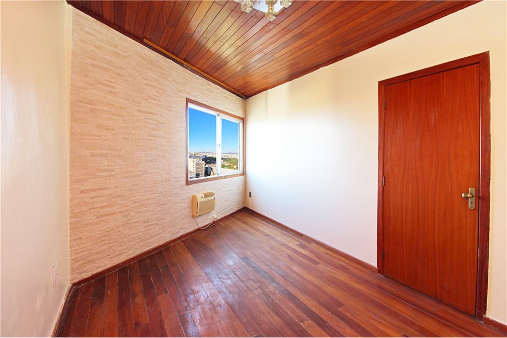 Apartamento à venda com 2 quartos, 80m² - Foto 12