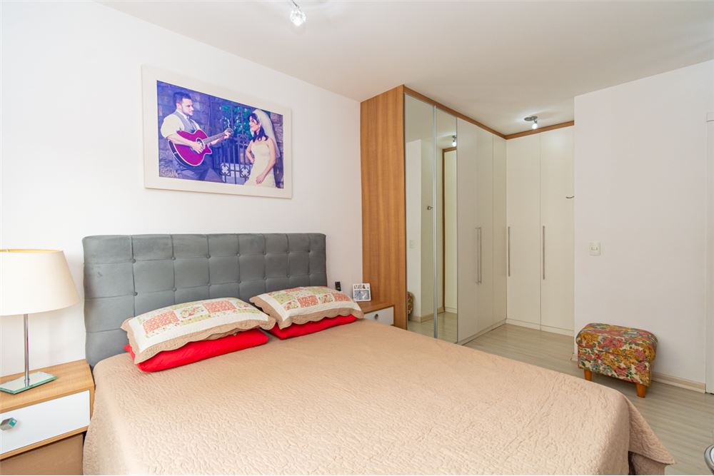 Apartamento à venda com 3 quartos, 76m² - Foto 10