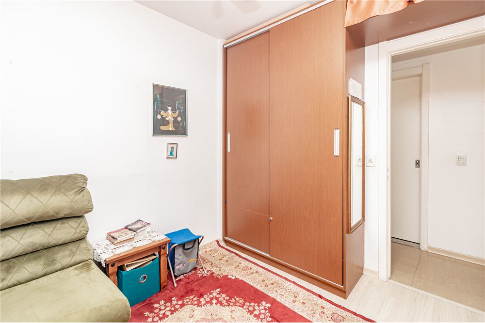 Apartamento à venda com 3 quartos, 84m² - Foto 10