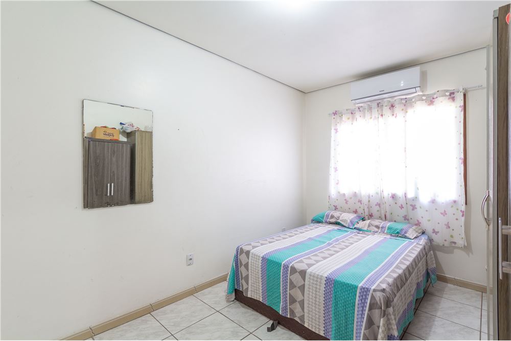 Casa à venda com 2 quartos, 65m² - Foto 12