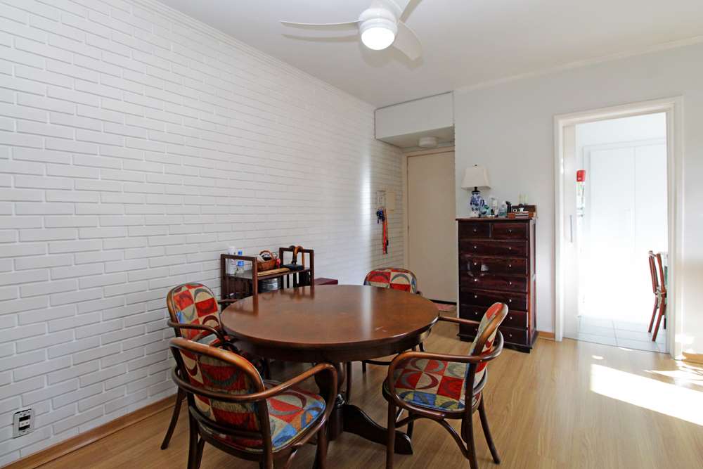 Apartamento à venda com 3 quartos, 107m² - Foto 6