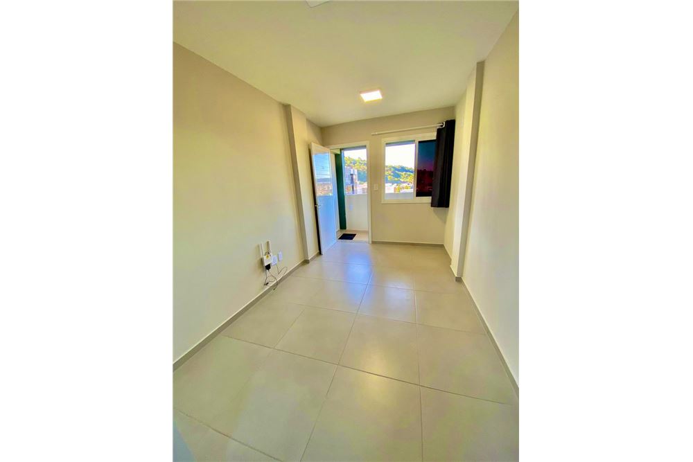 Apartamento à venda com 1 quarto, 51m² - Foto 3