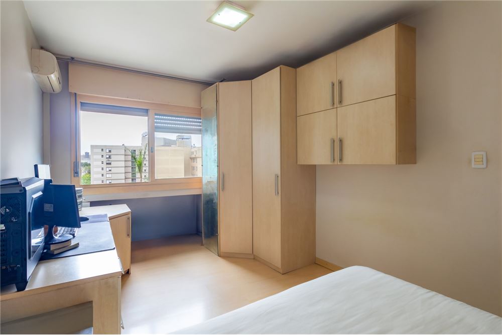 Apartamento à venda com 3 quartos, 113m² - Foto 11