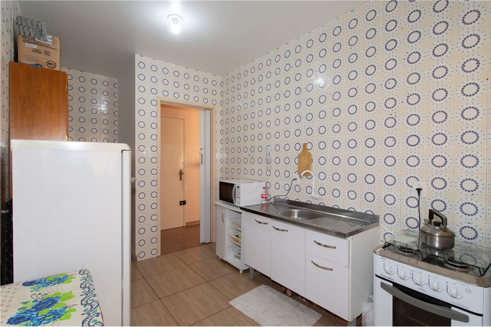 Apartamento à venda com 2 quartos, 70m² - Foto 9