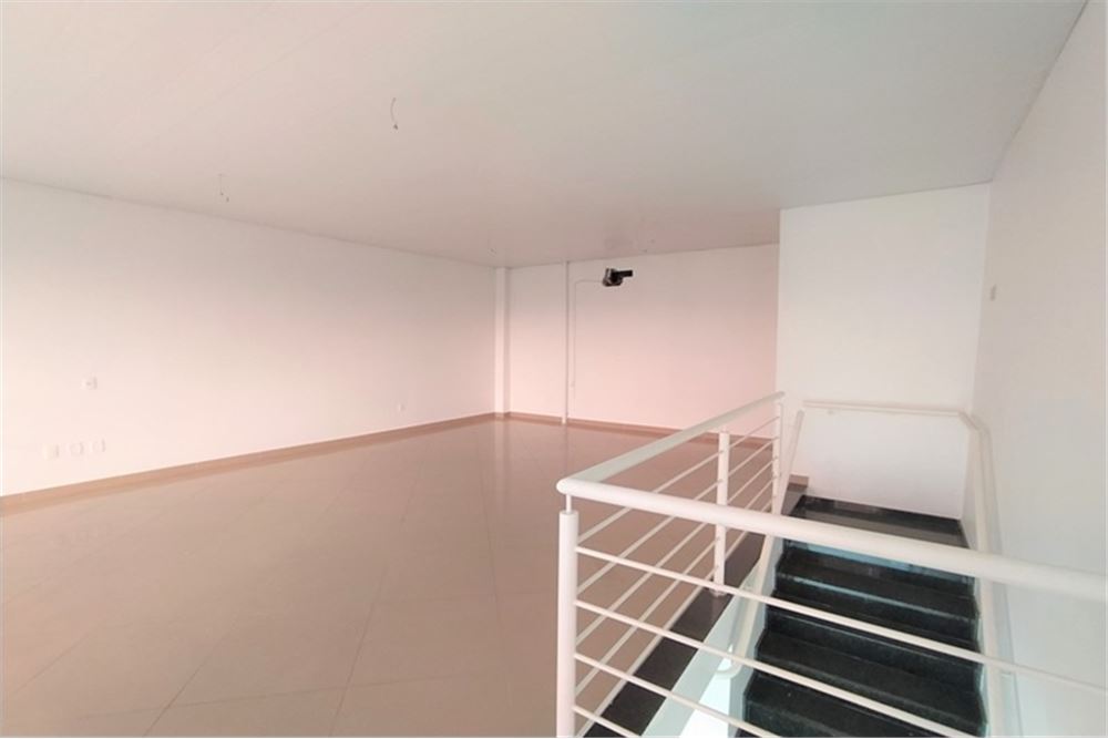 Prédio Inteiro para alugar, 100m² - Foto 13