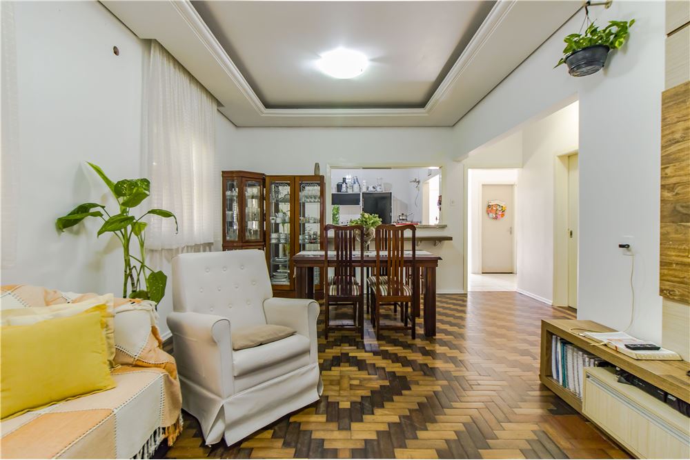 Casa à venda com 4 quartos, 178m² - Foto 6