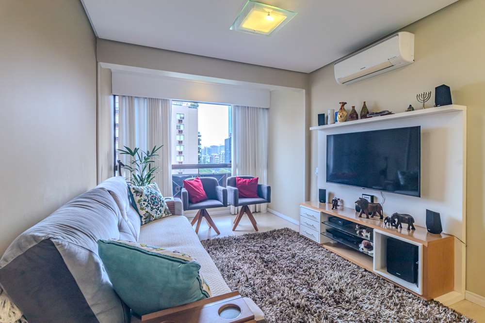 Apartamento à venda com 3 quartos, 130m² - Foto 7