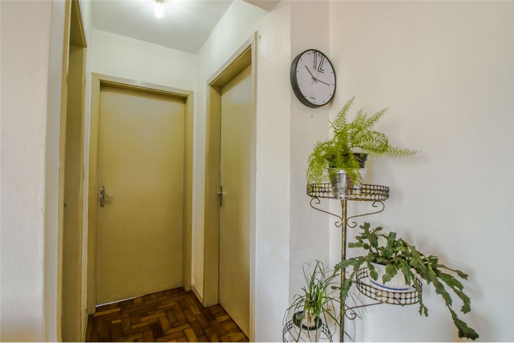 Apartamento à venda com 2 quartos, 85m² - Foto 23