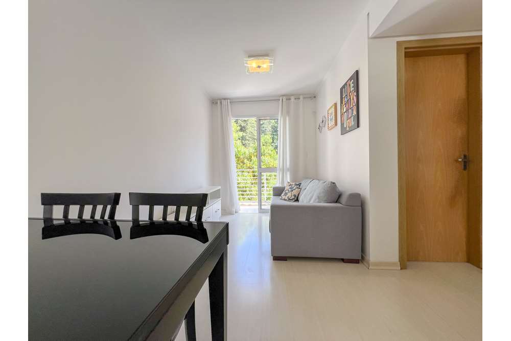 Apartamento à venda com 2 quartos, 52m² - Foto 11