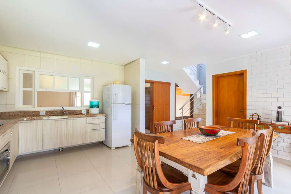 Casa à venda com 4 quartos, 189m² - Foto 15